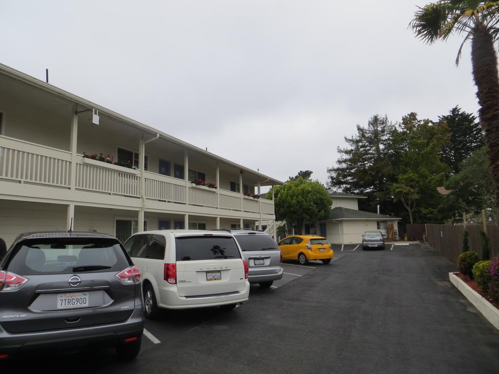 Fisherman'S Cove Inn Monterey Eksteriør bilde
