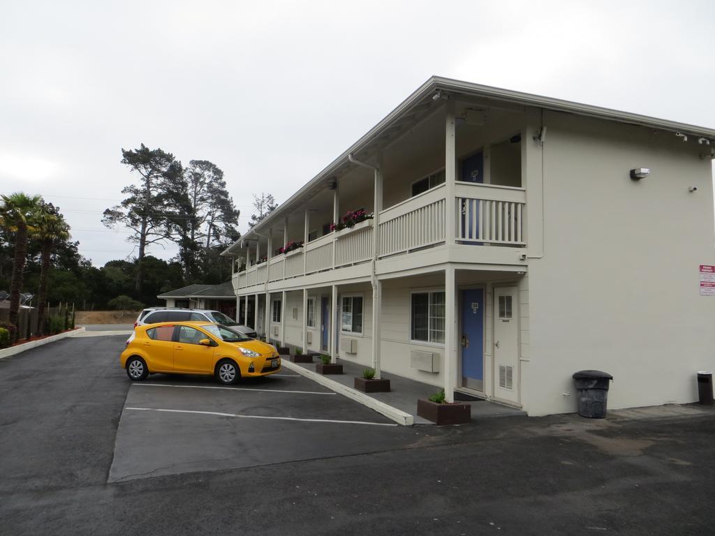 Fisherman'S Cove Inn Monterey Eksteriør bilde